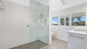 SANDPIPER BEACH FRONT HUS - Image 2