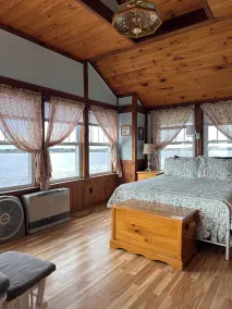 Waterfront Family Compound Bungalow am schönen Potts Harbour - Image 5
