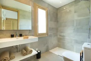 Owl Booking Villa Mir - Luxury Retreat - Image 2