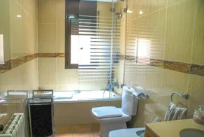 Martina House - Image 5
