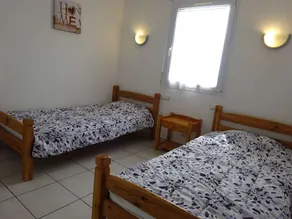 Semi-detached villa of 100m² for 8 people - Image 5