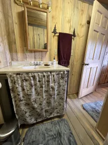 Togwotee Pass RamsHorn Peak Cabin + 15 Acres, Great view, Animal friendly. - Image 4