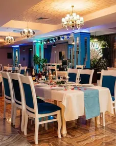 Regnum Hotel & Restaurant - Image 4