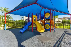 Vista Cay 4BR Luxury Near Universal Studios - Image 2