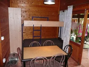 Beach Bungalow in Miami Platja with Wifi and Pets Allowed - Image 4