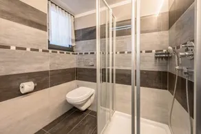 Ferienwohnung \"Kreuzkofel\" mit gemeinschaftlich genutztem Whirlpool & Garten - Image 5