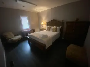  3 HUGE BEDROOMS-SAVE COST - Image 2