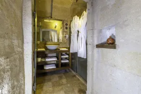Adora Cave Suites - - Image 3
