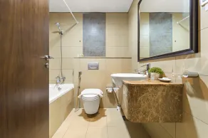 Silkhaus Vacation Homes modern studio in Liberty House - Image 3