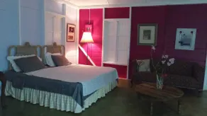 Cozy Cabin at the Steppes Estate - 20 mins from the beach - Image 4