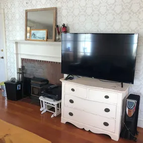 'Sea Haven' 3 BR Oceanfront plus short walk to Fortunes Rocks Beach - Image 2