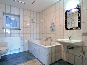 Comfy Holiday Home in Burg Reuland with Sauna, Terrace, BBQ - Image 3