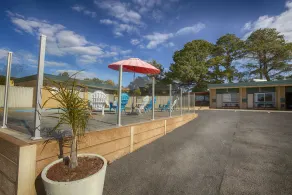 Hi Way Eight Motor Inn - Image 4