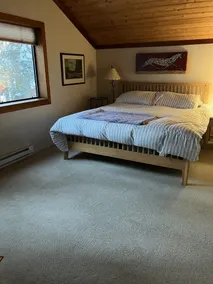 Tahoe area Cabin, Pet Friendly, 3 miles to Sugar Bowl, On x-country ski trail - Image 5