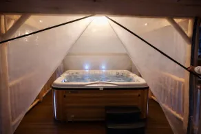 4-bedroom cabin just 10 minutes from Adirondack Park - Image 2