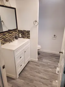 Home in Ronald close to nature, ski slopes and lake - Image 2