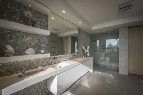 The Low Head Beach House - Image 5
