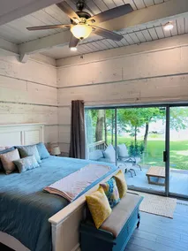 The Perfect Lake Getaway! - Image 4