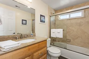 2BR Oceanfront Condo - Private Balcony - Spacious - Image 2