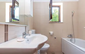 Nice Apartment In Smrika With Wifi - Image 3