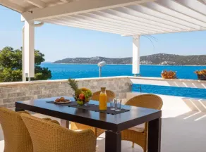 Modern Villa With Pool Nancy - Image 5