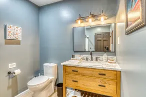 5BR Farmhouse☆King Size Bed☆Mountain View☆28 Acres - Image 3
