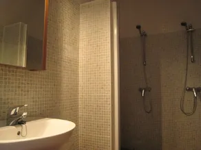 Villa Stay With Sea Views - Image 4
