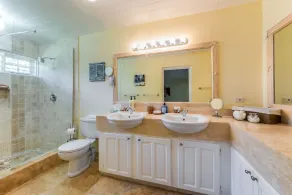Luxury Private Villa m / adgang til stranden, privat have & Generous Pool - Image 2