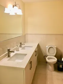 Near Pearson Airport Master Room with Two queen Bed Private Bathroom-Rm 201 - Image 3