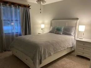 Flamingo 🦩 PRIVATE HEATED POOL House: Short Drive to St Augustine, Daytona Beach - Image 4