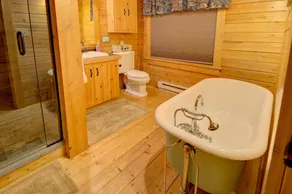 Welcome to the Hideaway! Log Home, Private Shore. Stone Fireplace.Pet Friendly! - Image 5