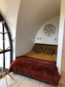 Oak Tree Retreat - Image 2