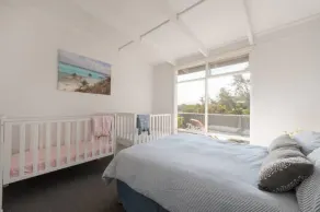 Ocean Whispers Sorrento - Complimentary late checkout on Sundays (Pet Friendly) - Image 4