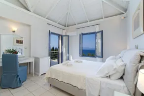 Modern Villa With Private Pool And Outstanding Sea Views - Image 5