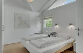 Cozy Home In Hornbæk With Kitchen - Image 4