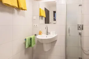 Apartment Lago with Garden, Terrace & Wi-Fi - Image 2