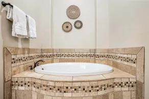 Coral Springs Resort H2, Community Pool, Lazy River, Water Slide, Private Spacious Patio - Image 5