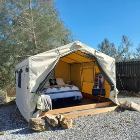20 acre luxury glamping grounds - Image 4