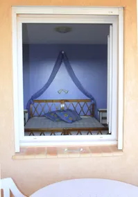Gîte F2 dans villa provençale, au calme, piscine et  jardin,vue Ste Victoire - Image 5