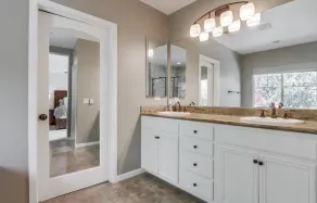 Cardiff 5 bedroom home w/pool &  gated driveway near beach - Image 3