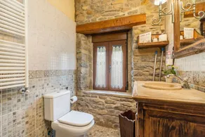 Apartamento 'Peña Roya' com vista para a montanha, jardim partilhado e acesso Wi-Fi - Image 3