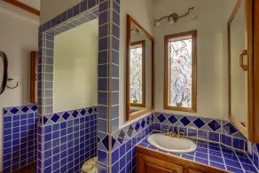 Group Friendly: 3-Bedroom Beachfront Condo - Image 2