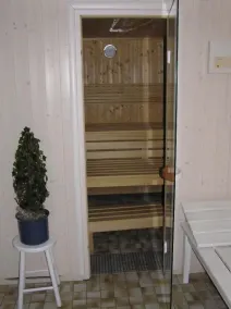 Große Fewo mit Balkon und Sauna im Haus - Image 2