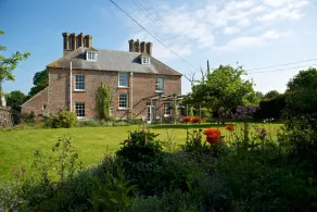Luxury Dorset Farmhouse - Large Grounds & Beautiful Countryside Location - Image 3