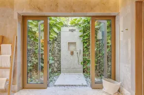 Villa Lorenne - Stunning Villa with golf views - Image 4