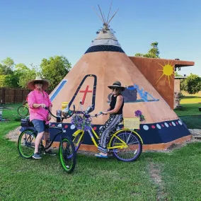 Cozy Glamping Tipi at edge of 180-acre Nature Park with Pool & Pickleball Access - Image 3