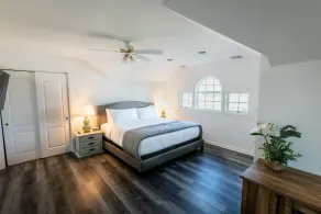 11-Bedroom Mansion with a Seasonal Outdoor Pool open now plus 10.5 bathrooms - Image 5