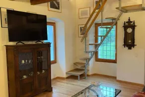 Two-bedroom apartment with mountain view and garden (SANTORINI) - Image 3