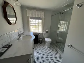 Historic Colonial House on the water - Image 3