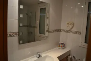 Villa de Lujo con Piscina Privada cerca del Mar - ES-323-61 - Image 4